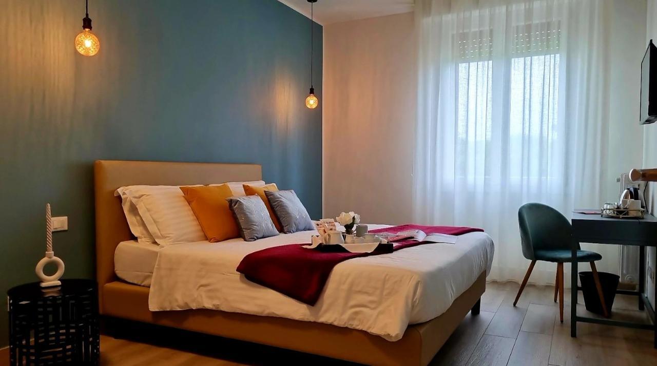 B&B Lorena Suites Флоренция Экстерьер фото
