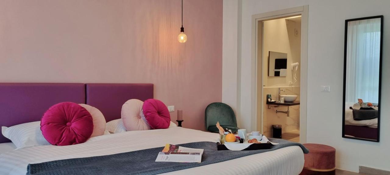 B&B Lorena Suites Флоренция Экстерьер фото