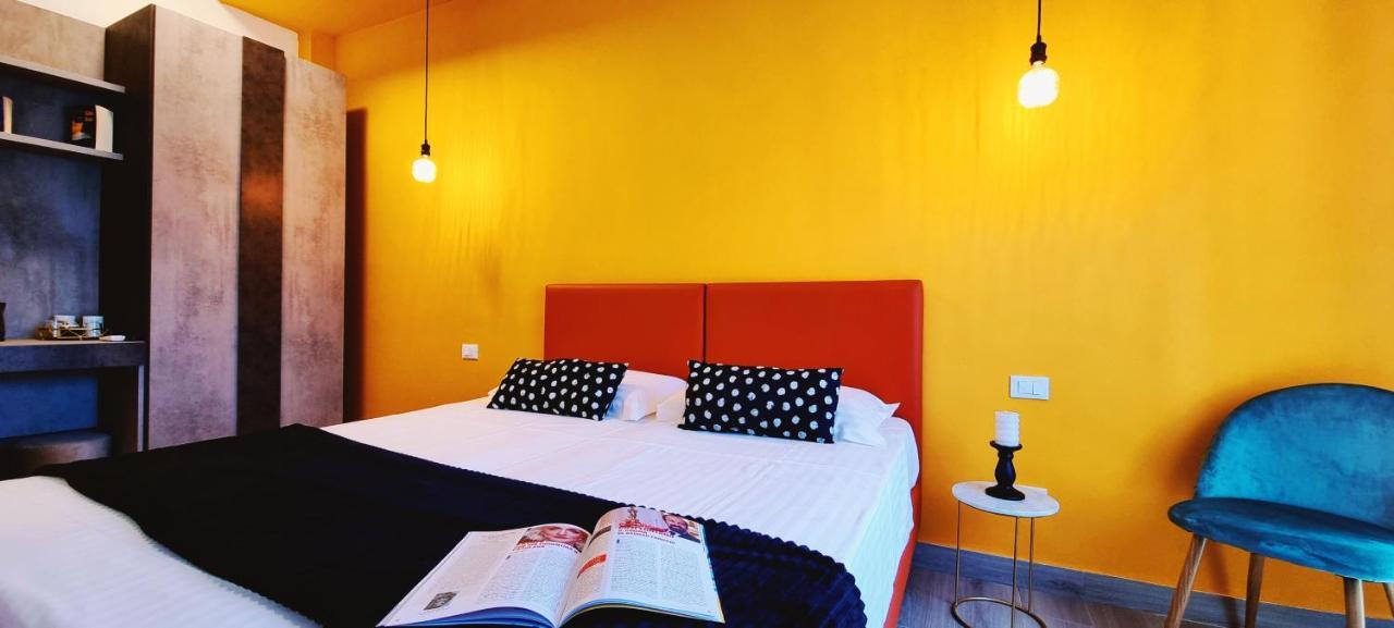 B&B Lorena Suites Флоренция Экстерьер фото