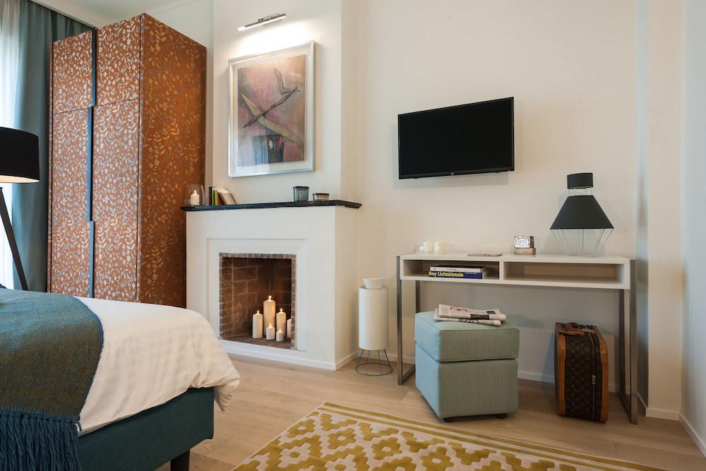 B&B Lorena Suites Флоренция Экстерьер фото