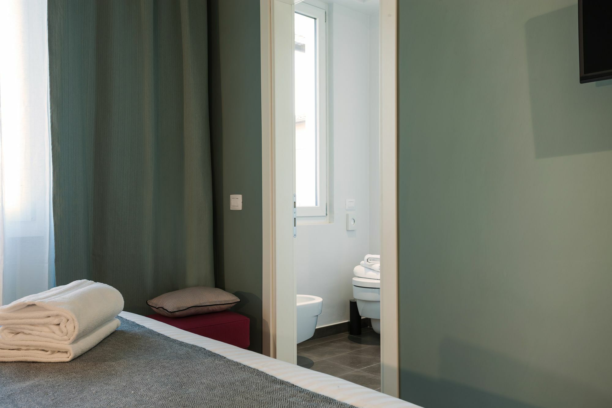 B&B Lorena Suites Флоренция Экстерьер фото